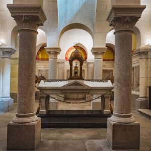 crypte et reliquaire