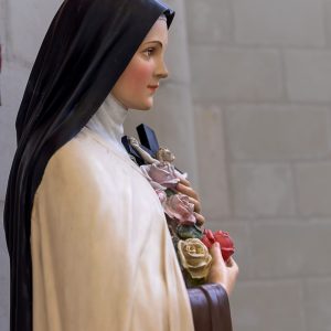 statue de Saint therese de lisieux