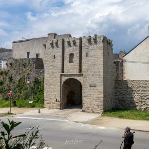 Guerande - Rempart - porte de Saille 2-min