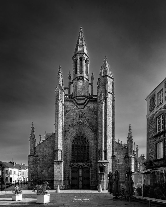 Guerande - intra muros - collegiale saint aubin