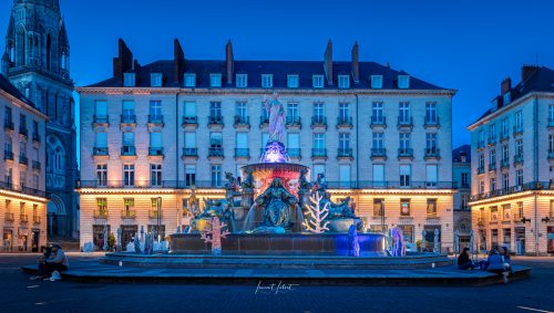 la fontaine de la place royales à Nantes, décoré de sculpture sous marine pour le voyage à Nantes 2023.